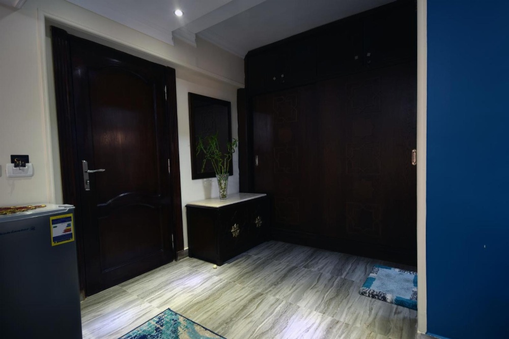 Amin Hotel Main image